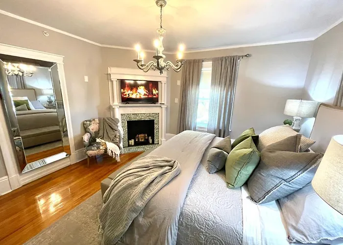 Premier Hotels in Worcester, Massachusetts