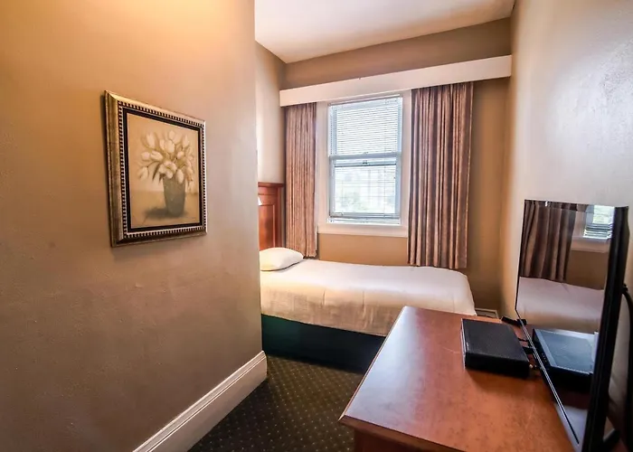 Top Cheap Hotels in Vancouver, Canada